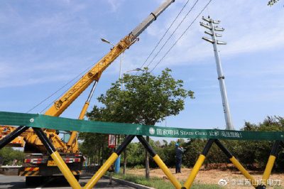 石虎變電站10千伏招辛線配套送出工程施工現場