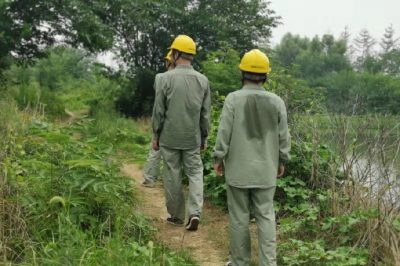 檢查箱式變、配電室、泵房設備，及時消除安全隱患