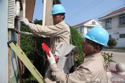 排查消缺保障仲夏高峰負荷期間電網安全穩定，用戶清涼度夏