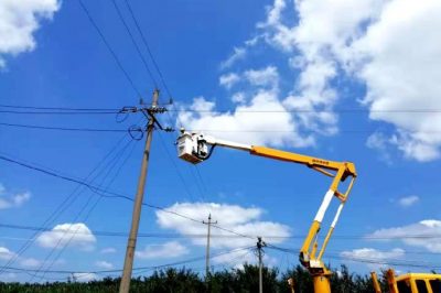萊陽市供電公司對10千伏西留線、10千伏張莊線進行集中帶電消缺