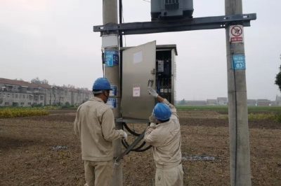 淮安供電公司漏?！鞍衙}問診”確保國慶安全