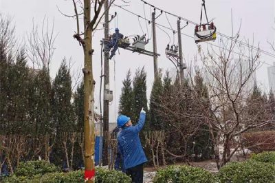 更換10千伏開元線五合社區高壓互感器
