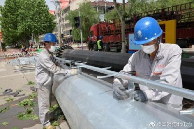 高溫奮戰10千伏線路升級改造任務