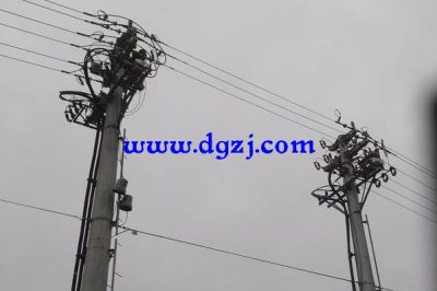電力電桿離民宅應該有多遠？