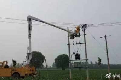 帶電作業本領強，客戶用電有保障