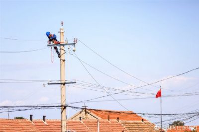10千伏也子口線的線路改造更換絕緣導線1200余米