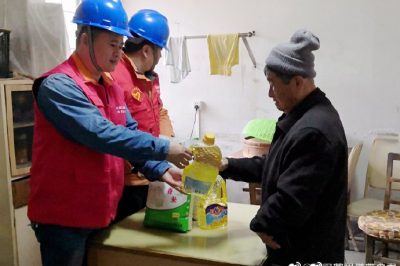 對舊線路、開關和插座等進行維修更換