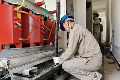 小微創業園進行園區企業配網改造升級工作